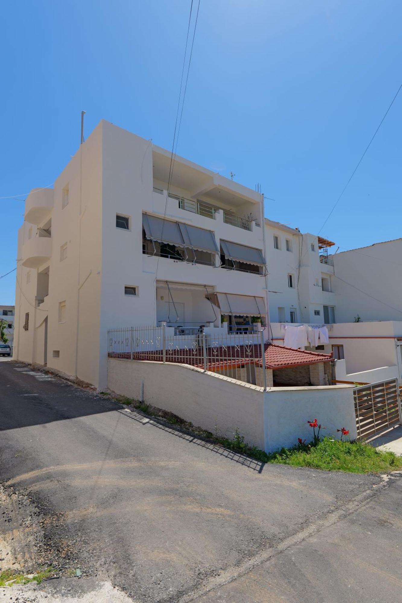 Livia'S Guesthouse Ksamil Exterior foto